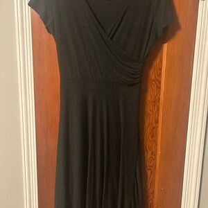 Gilli Gray Wrap Midi Dress with Cap Sleeves